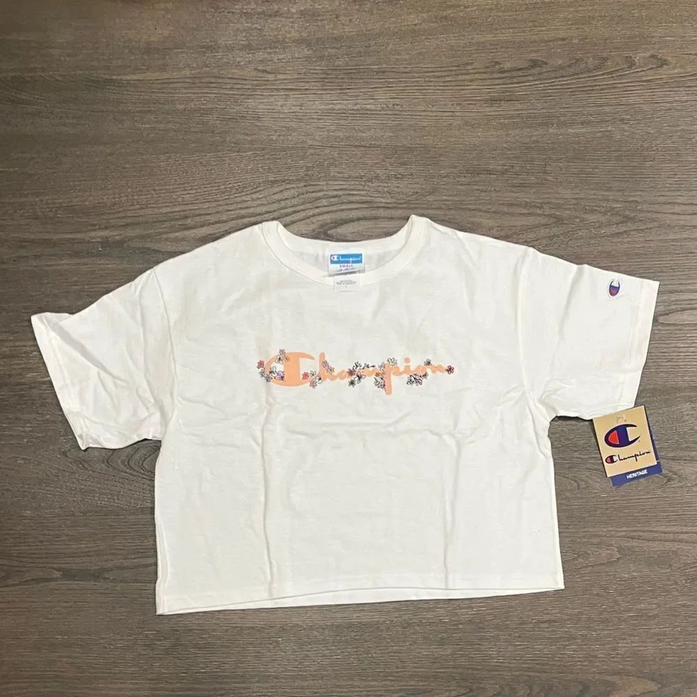 NWT Champion White Floral Graphic Crop Top - Size S